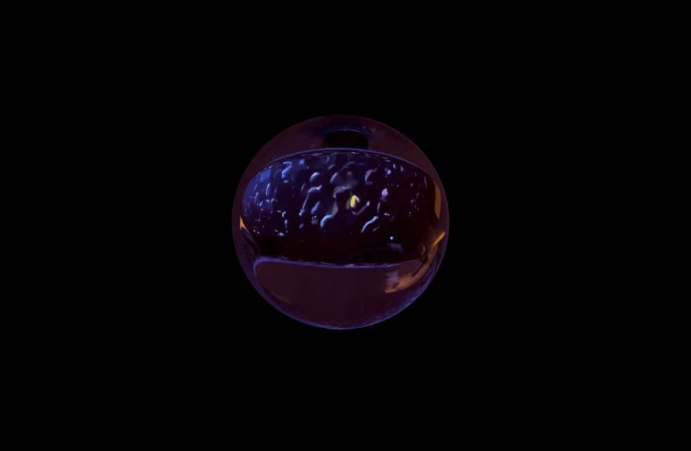 Nocturne II (2022). Moving image, generative audio, bioluminescent algae.